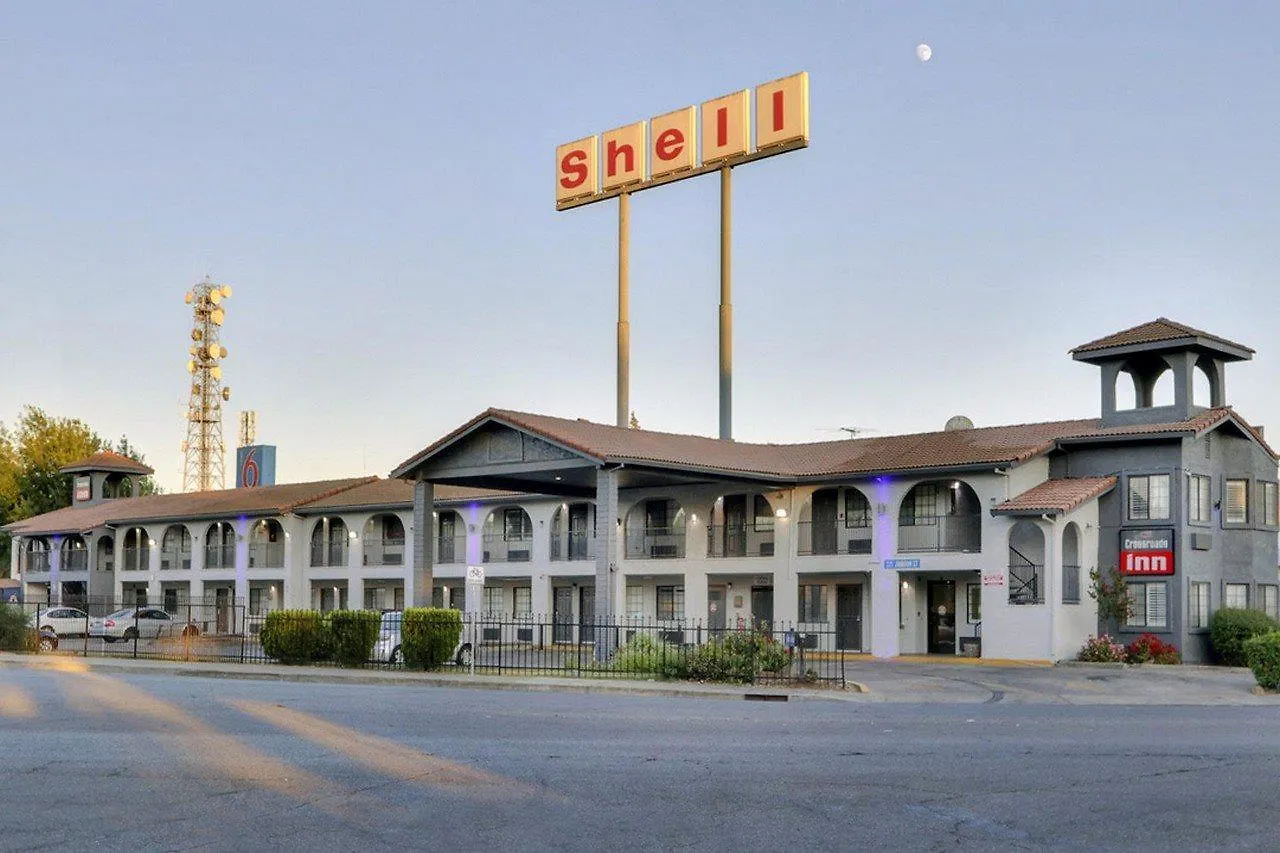 Crossroads Inn - Downtown Σακραμέντο